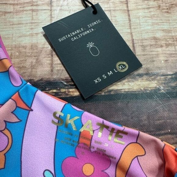 Skatie Suzanne Bottom Lanai Swim Bikini - Picture 9 of 9